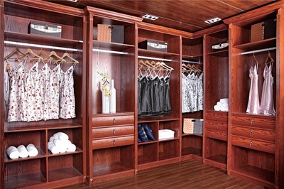 實木衣柜味道如何去除 實木衣柜保養(yǎng)技巧